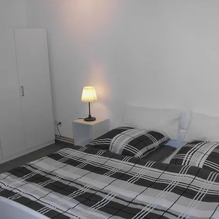 Tinas Reiterhof Apartamento